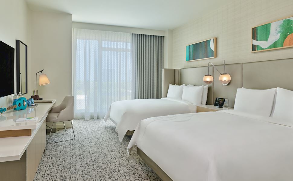 Luxury Hotel in Sarasota Fl Art Ovation Hotel